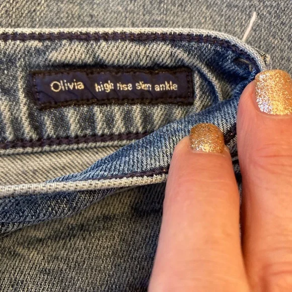 Citizens Of Humanity Olivia High Rise Slim Ankle Frayed Streetwear Jean WM 31 - Picture 6 of 16